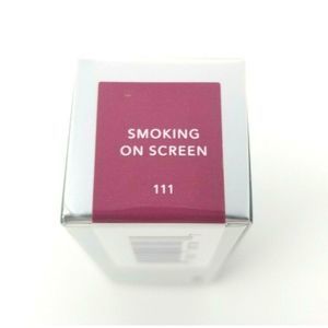 ❤Belle En Argent Smoking On Screen Auteur Lipstick